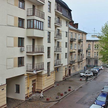 Квартира В Центрі Подобово У Львові На Замарстинівській 10 Extérieur photo
